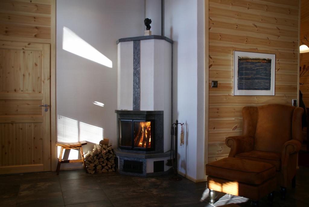 Kartanohotelli Satulinna Huvilat Hirvensalmi Kamer foto